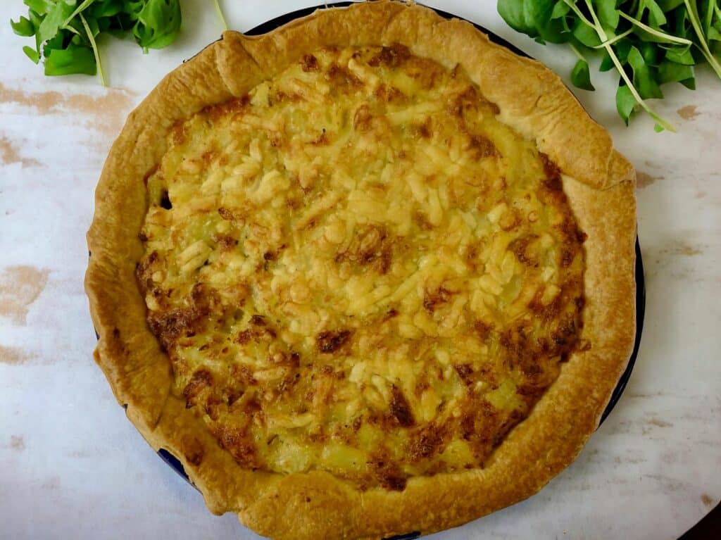 black garlic homity pie