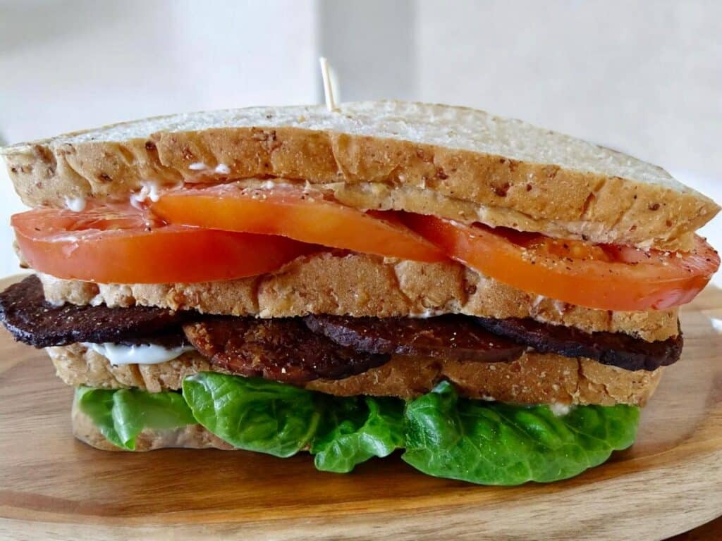 black garlic vegan BLT