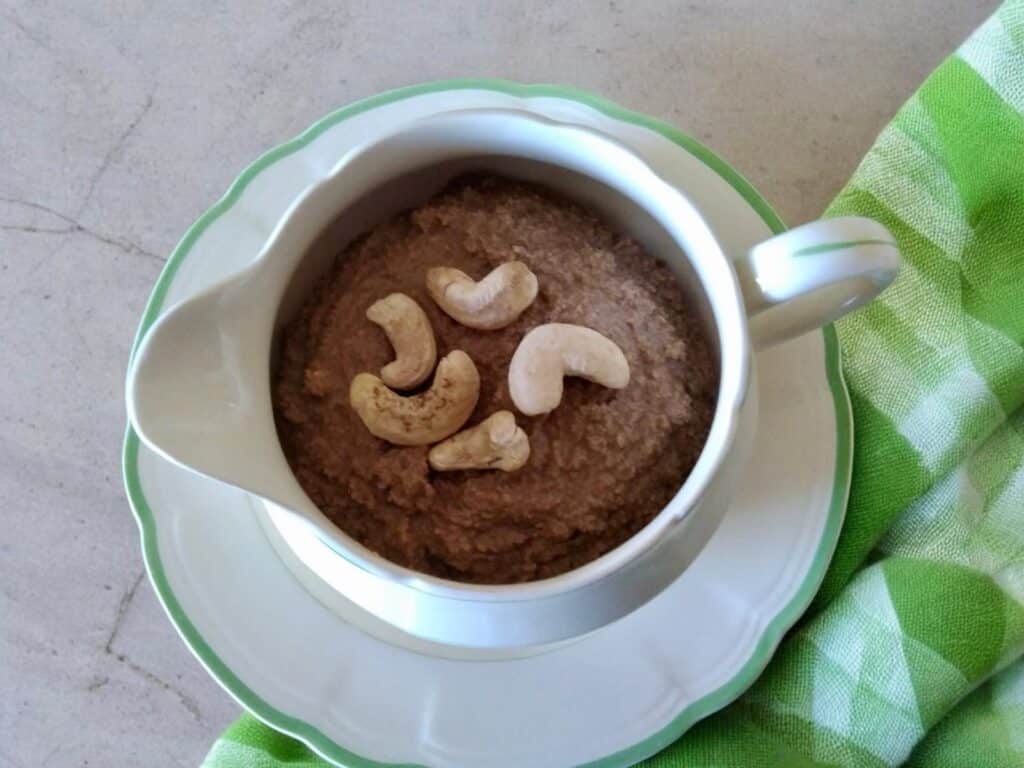 black garlic vegan cashew nut 'cream'